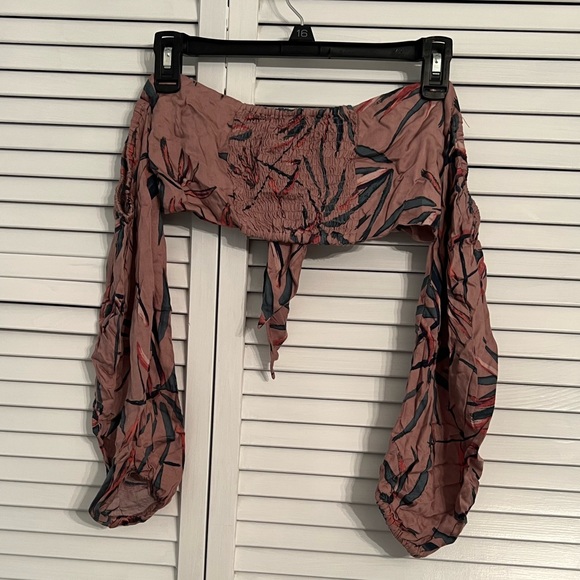 Two Piece Floral Plum Set 🤎 - Picture 6 of 10